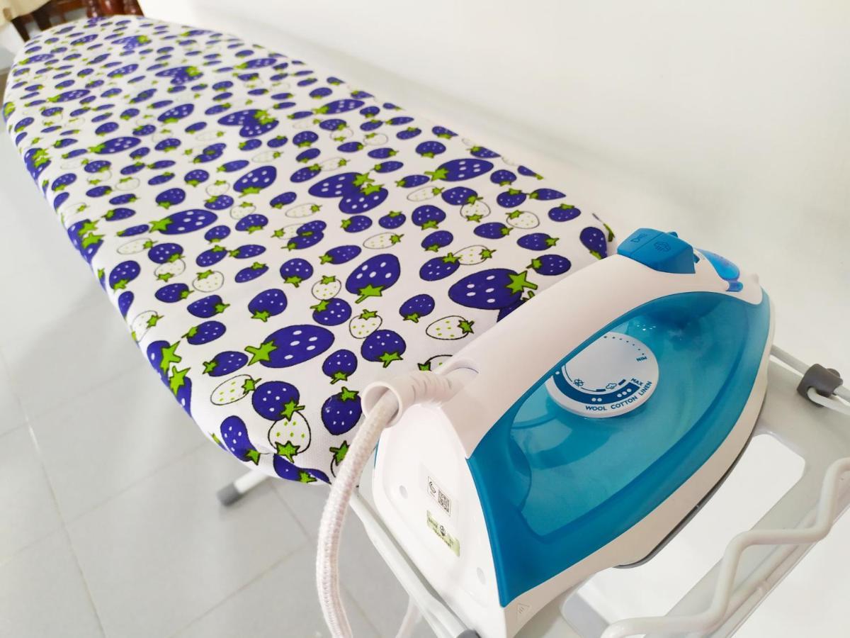 Victoria Homestay Sibu - Next To Shopping Complex & Large Car Park Area With Autogate Extérieur photo